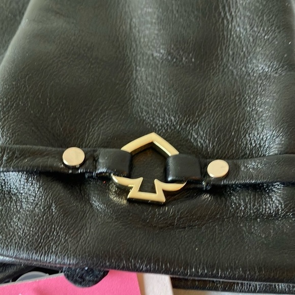 Kate Spade: Black cut out Spade Leather Gloves- Gold Tone- Small - Picture 5 of 16